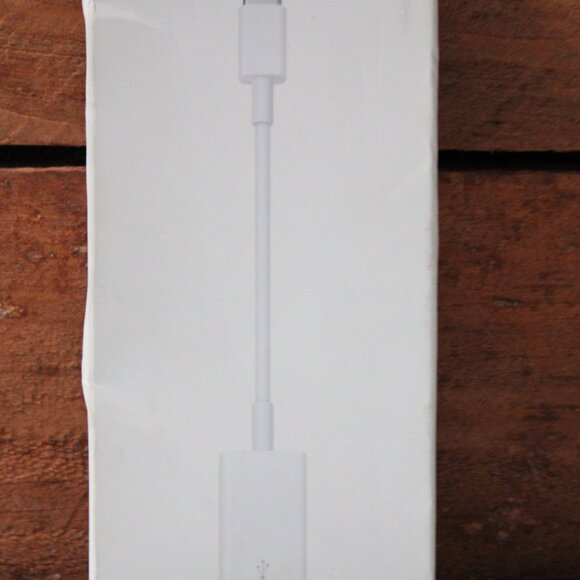 Apple USB-C to USB Adapter Original | Connect USB Devices to MacBook iPad Pro Ai - Picture 3 of 4